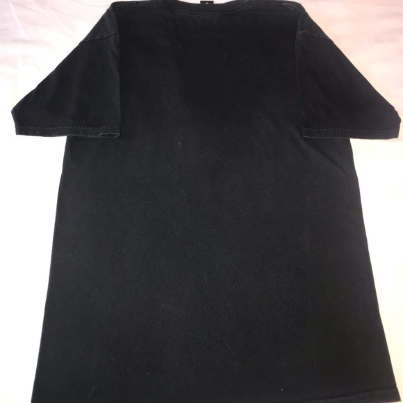 Obey T-shirt - Picture 2 of 3